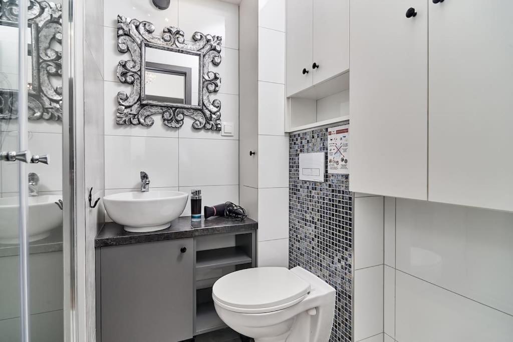 Komfort W Sercu Miasta Wroclaw Ngoại thất bức ảnh
